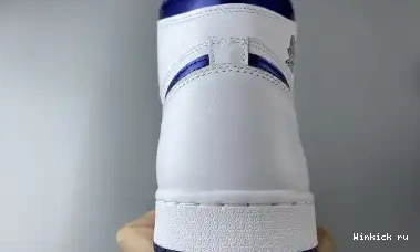 RETRO OG JORDAN HIGH NAVY
